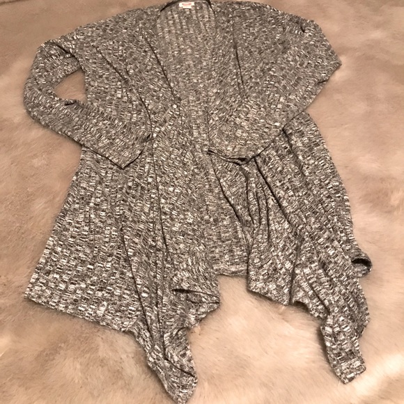 Cardigan sweater